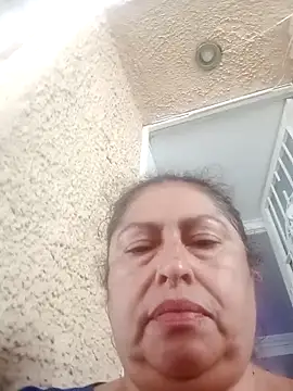 Keyla01  online show from April 10, 2026, 4:12 pm