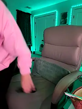 sage love online show from December 4, 2024, 2:20 am