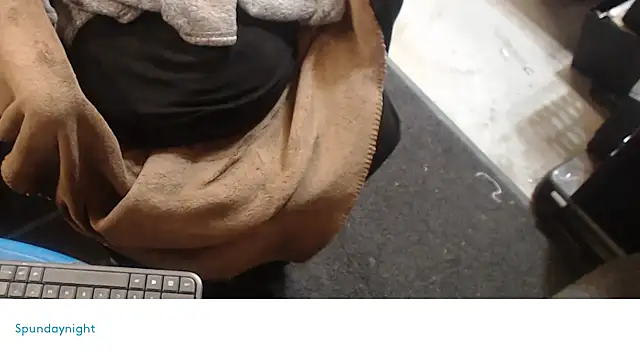 Spundaynightxh online show from February 12, 2025, 3:16 pm