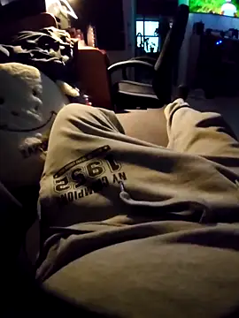 anonymus9006 online show from March 11, 2025, 4:40 pm