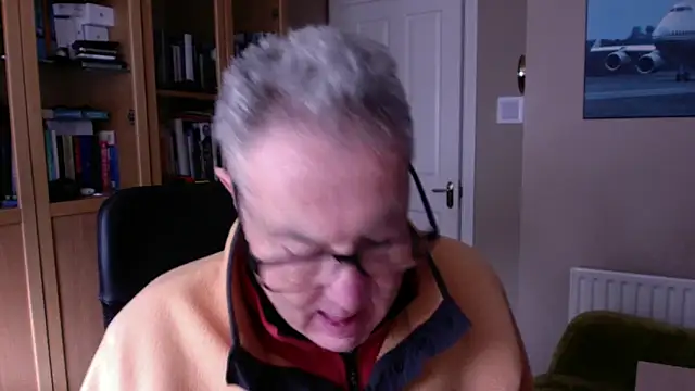 Snapshot of Oldpistolpete chatting on January 12, 2025, 3:25 pm Oldpistolpete online show from January 12, 2025, 3:25 pm