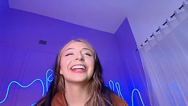 Sofly s online show from March 7, 2026, 9:17 am