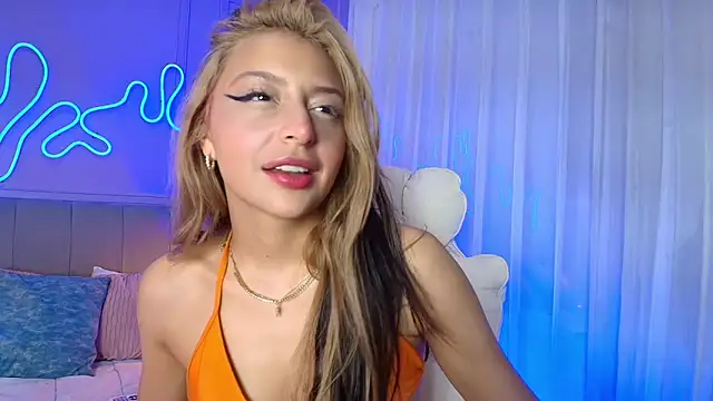 Sofly s online show from April 12, 2026, 12:04 am