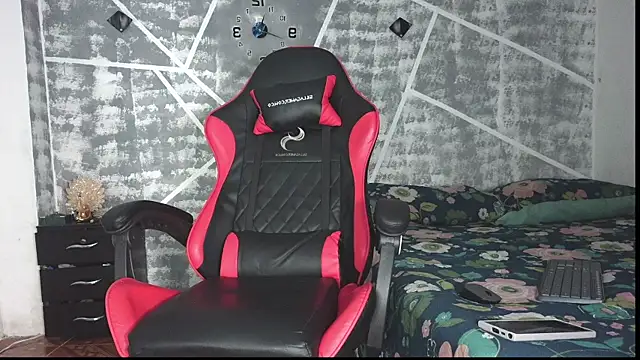 leonidas 18k online show from October 25, 2025, 4:46 pm