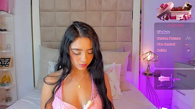 Victoria adaams online show from February 17, 2025, 6:15 pm