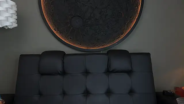 miss vaiolette online show from October 18, 2025, 11:11 am