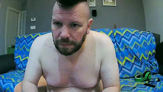 Snapshot of txan9876 chatting on October 20, 2025, 12:33 am txan9876 online show from October 20, 2025, 12:33 am