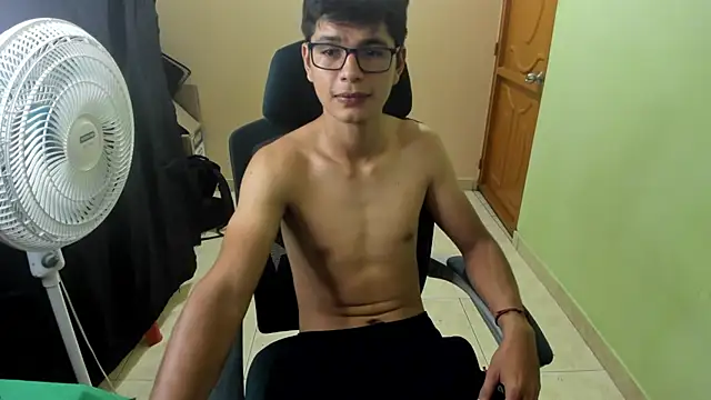 GoldenProject online show from September 26, 2025, 3:43 am