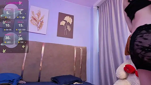 Snapshot of SALOME_F0X_ chatting on May 21, 2026, 8:49 pm SALOME F0X online show from May 21, 2026, 8:49 pm