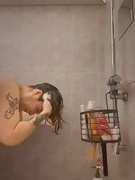 callmelouve online show from February 19, 2025, 11:17 am