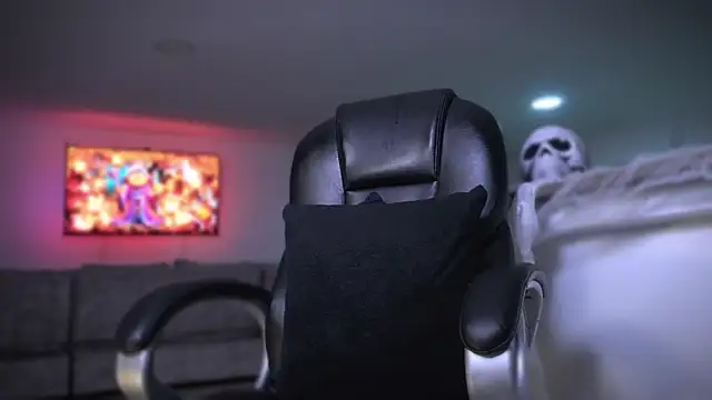 Frank Farrell online show from October 30, 2025, 11:16 pm