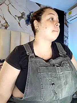 mollieblue69 online show from January 12, 2026, 12:54 pm