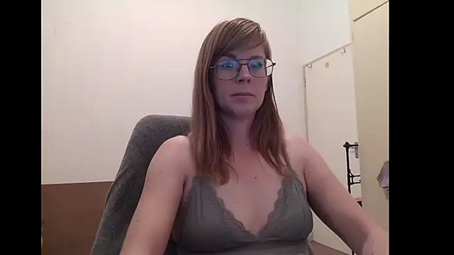 SavannaGirly online show from June 4, 2026, 8:31 am