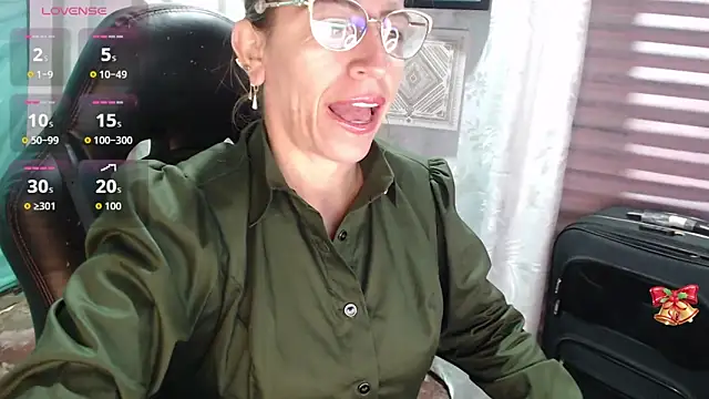 Snapshot of Chayla_Ruiz chatting on February 16, 2026, 12:56 pm Chayla Ruiz online show from February 16, 2026, 12:56 pm