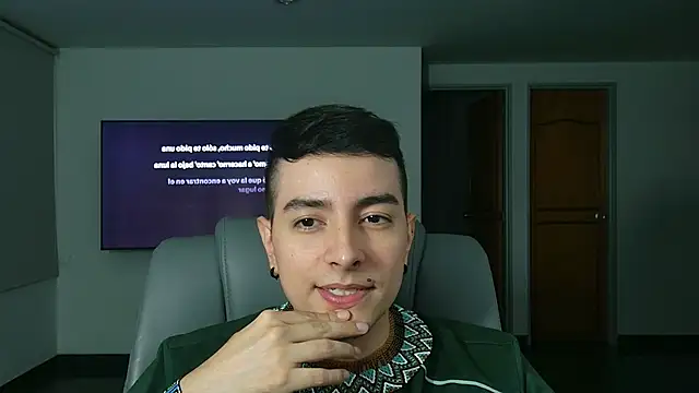 Jhoan saenz online show from October 25, 2025, 11:54 pm