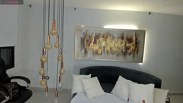 KateSunder online show from February 8, 2026, 7:56 am