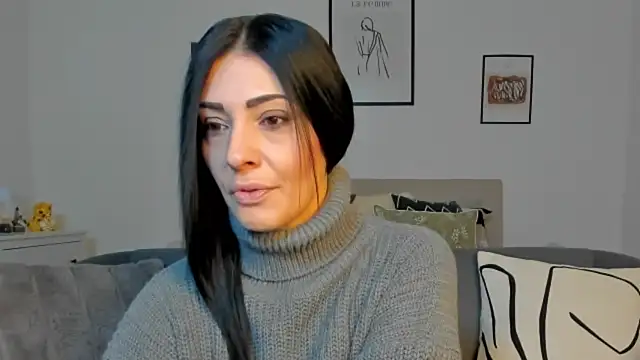 AryaSummersReal online show from March 13, 2025, 8:37 am