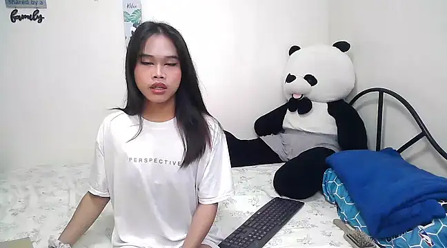 Snapshot of rihanna22 chatting on March 1, 2025, 7:08 am rihanna22 online show from March 1, 2025, 7:08 am