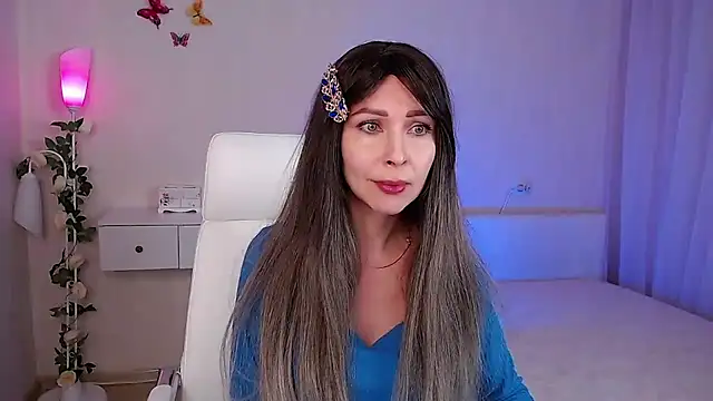 wendifoste online show from March 3, 2025, 6:44 pm