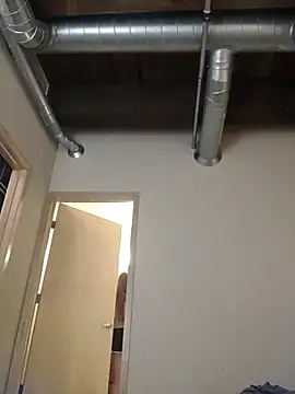 eatmeplease44 online show from March 1, 2025, 9:04 pm