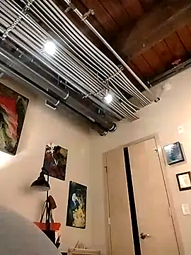 eatmeplease44 online show from September 9, 2025, 8:03 am