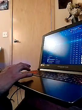 eatmeplease44 online show from November 22, 2025, 10:36 am