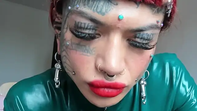 tamarapervert online show from October 12, 2025, 2:05 pm