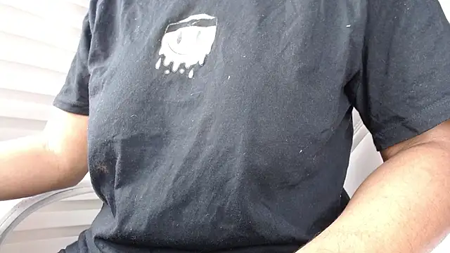 kimara lion online show from January 17, 2025, 3:23 am