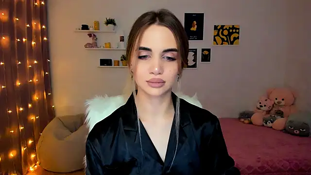 Snapshot of aPieceOfJoy chatting on December 9, 2024, 7:50 pm aPieceOfJoy online show from December 9, 2024, 7:50 pm