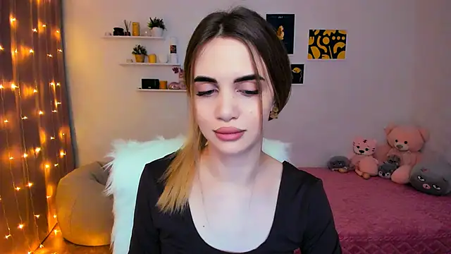 Snapshot of aPieceOfJoy chatting on February 2, 2025, 8:08 pm aPieceOfJoy online show from February 2, 2025, 8:08 pm