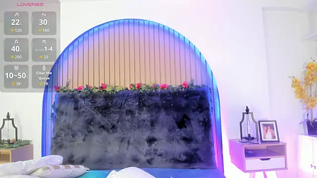 Karlagonzales  online show from April 8, 2026, 6:52 pm