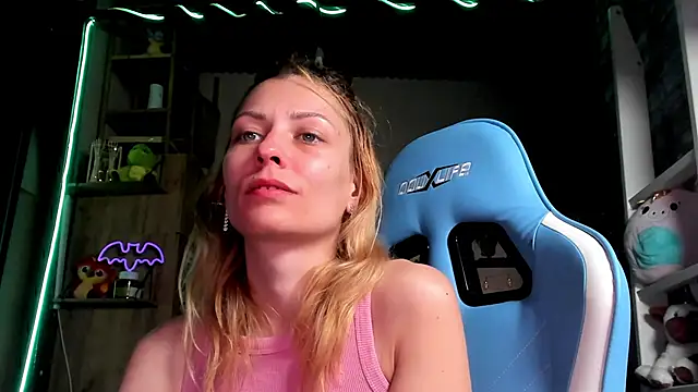 karo123421 online show from March 30, 2026, 5:36 pm