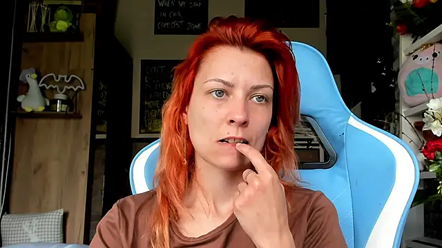 karo123421 online show from April 14, 2026, 9:04 am