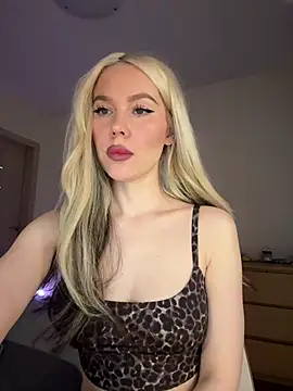 xDinnax online show from March 24, 2026, 8:52 am