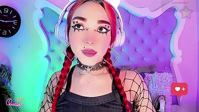 LeyXandrabraz online show from June 4, 2026, 8:15 pm