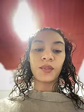 Snapshot of Leaberry chatting on January 14, 2025, 11:16 pm Leaberry online show from January 14, 2025, 11:16 pm