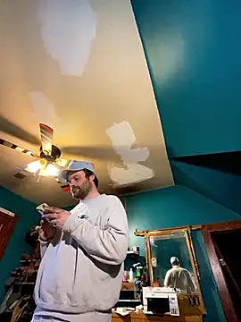 charactrzero online show from December 1, 2024, 11:47 pm