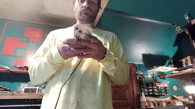 charactrzero online show from November 10, 2025, 12:53 am