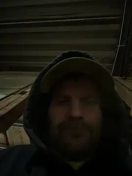 Snapshot of charactrzero chatting on February 5, 2026, 2:33 pm charactrzero online show from February 5, 2026, 2:33 pm