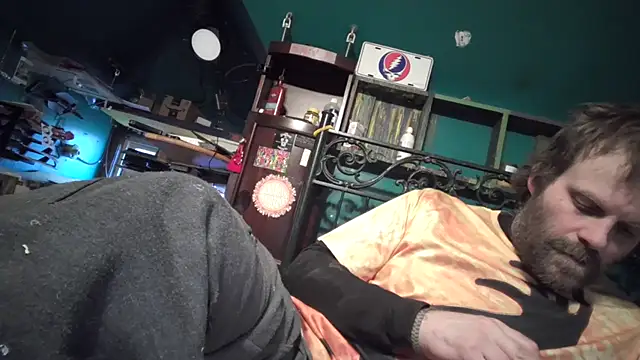 Snapshot of charactrzero chatting on March 1, 2026, 9:39 pm charactrzero online show from March 1, 2026, 9:39 pm