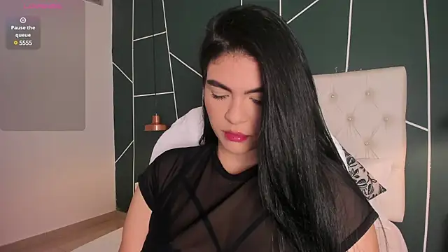 Veronicalanx1 online show from March 12, 2025, 12:15 pm