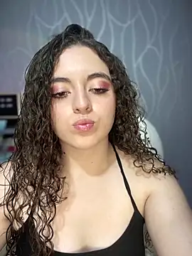 Snapshot of AshleyKim_ chatting on January 30, 2025, 11:24 pm AshleyKim online show from January 30, 2025, 11:24 pm