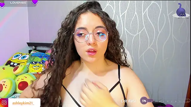 Snapshot of AshleyKim_ chatting on February 10, 2025, 11:45 pm AshleyKim online show from February 10, 2025, 11:45 pm