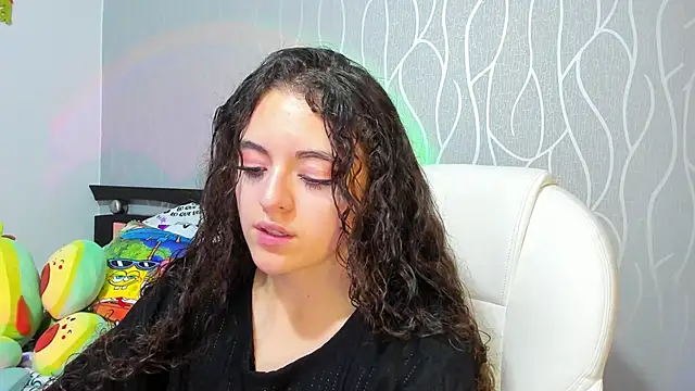 Snapshot of AshleyKim_ chatting on March 17, 2025, 11:43 pm AshleyKim online show from March 17, 2025, 11:43 pm