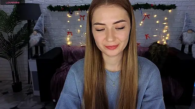 Snapshot of Adelyna_Bird chatting on December 29, 2024, 10:23 am Adelyna Bird online show from December 29, 2024, 10:23 am