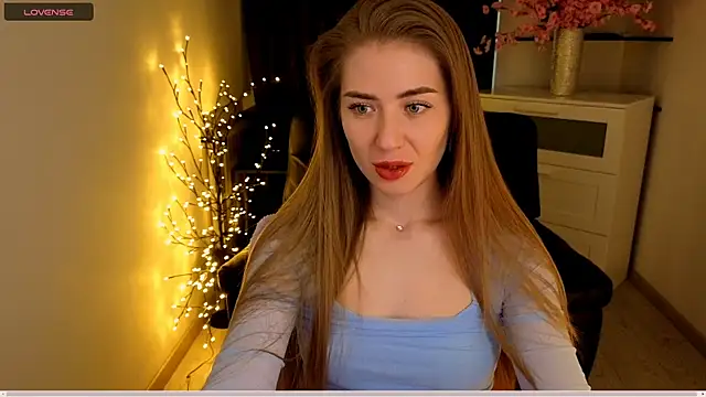 Adelyna Bird online show from April 26, 2026, 7:06 am