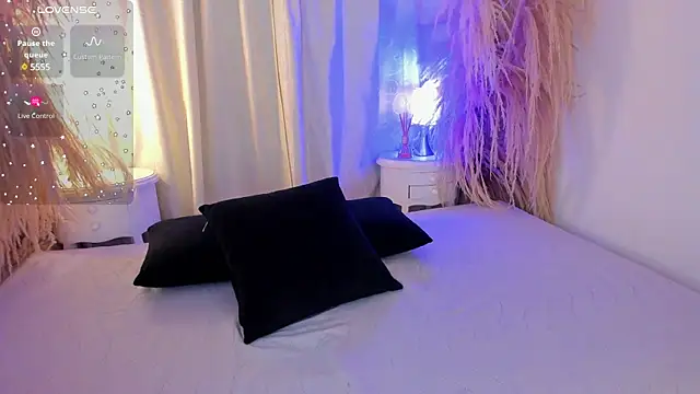 KendalEvanz online show from December 16, 2024, 1:43 pm