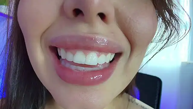 lisbet21x online show from February 11, 2025, 7:27 pm