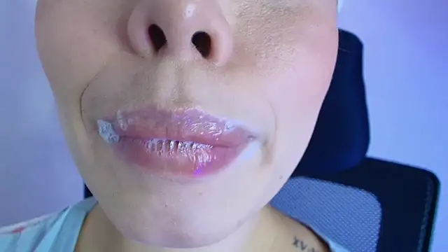 lisbet21x online show from February 24, 2026, 8:18 pm