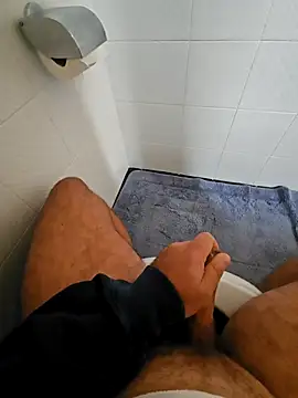 Dolceporco19 online show from October 13, 2025, 8:47 am